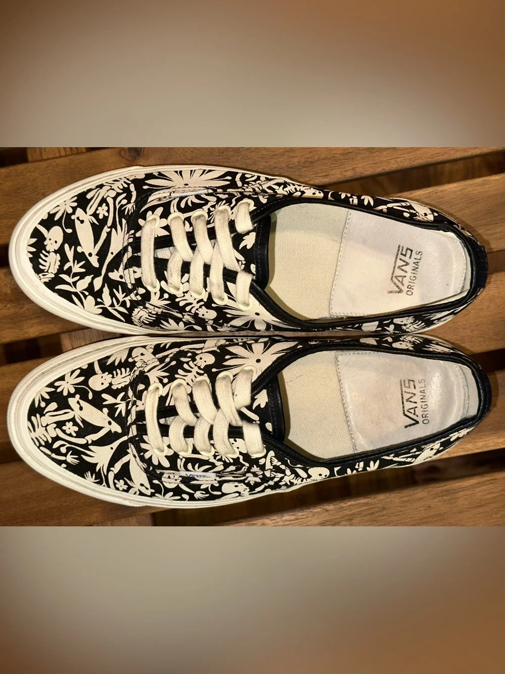 Vans Vault “Paradise”. 
Men US 09/ women US 10.5 - Picture 6 of 10